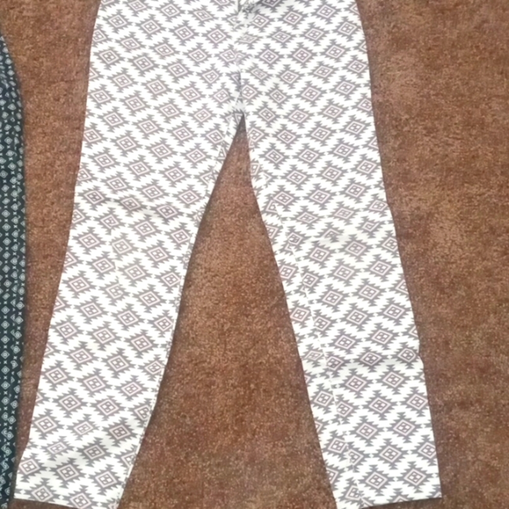 Jeans - Picture 1 of 2